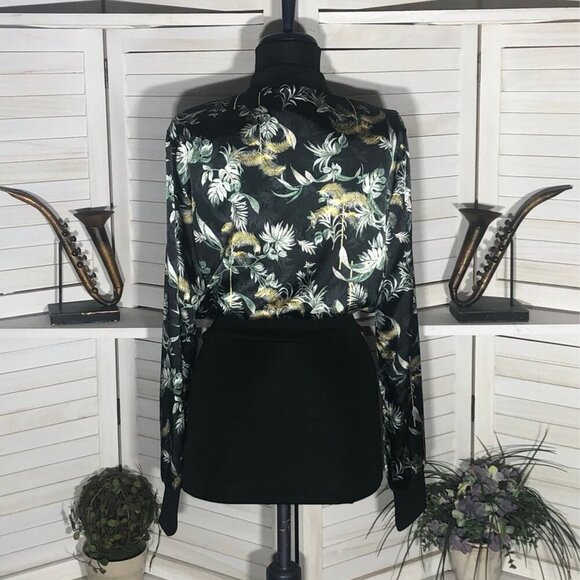 Victoria’s Secret Bomber Cropped Jacket Luxe Palm Satin Floral Silky Black Sz S - Picture 5 of 14